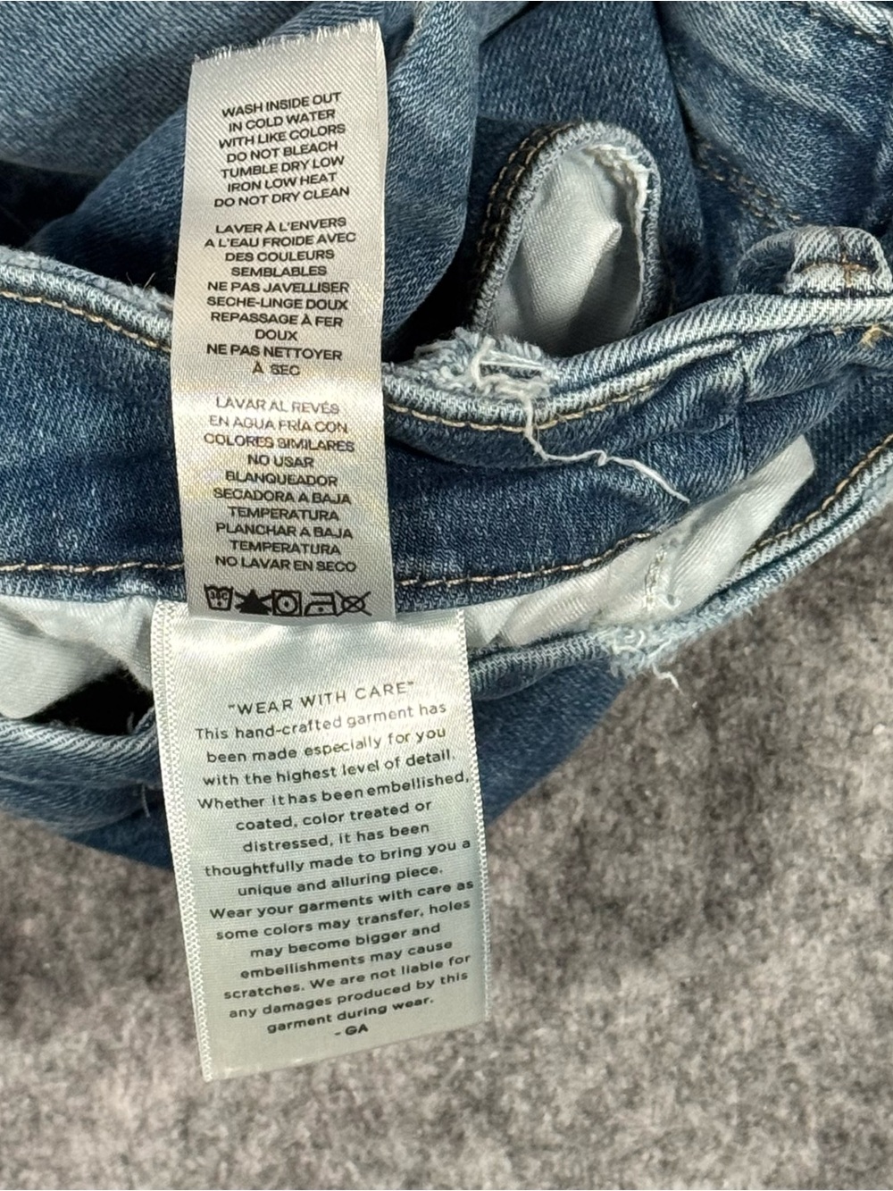 Good American Always Fits Good Legs Straight Jeans - Size 6-12, Distressed - Picture 8 of 13